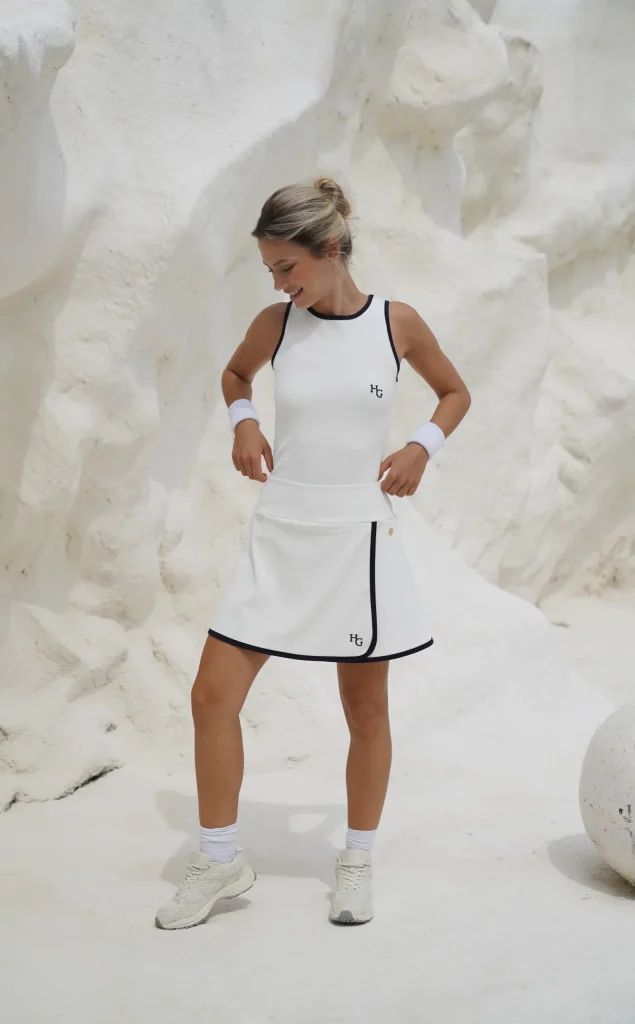 House of Gravity Active Line Skirt