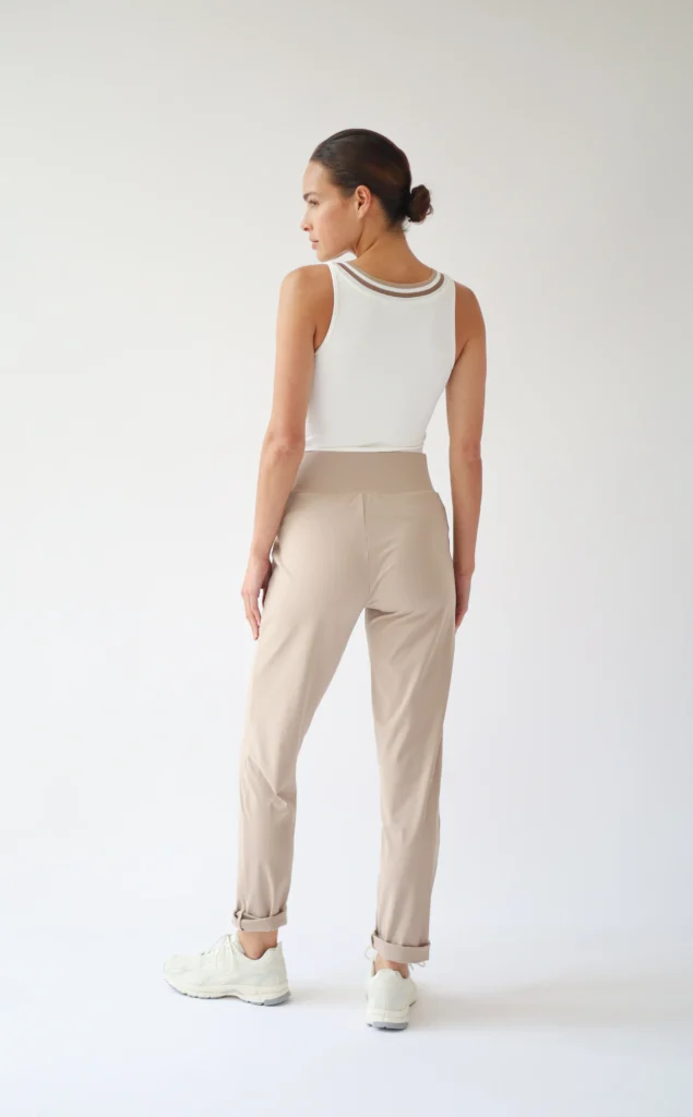 House of Gravity Rib V-Tank Top dames in White Rib Sand Stone sporttop