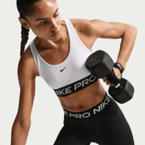 Nike Pro Wmns Light-Support Bra IQ1035-100 frontaanzicht.