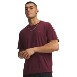 Under Armour Tech Taping heren sportshirt rood met korte mouwen vooraanzicht