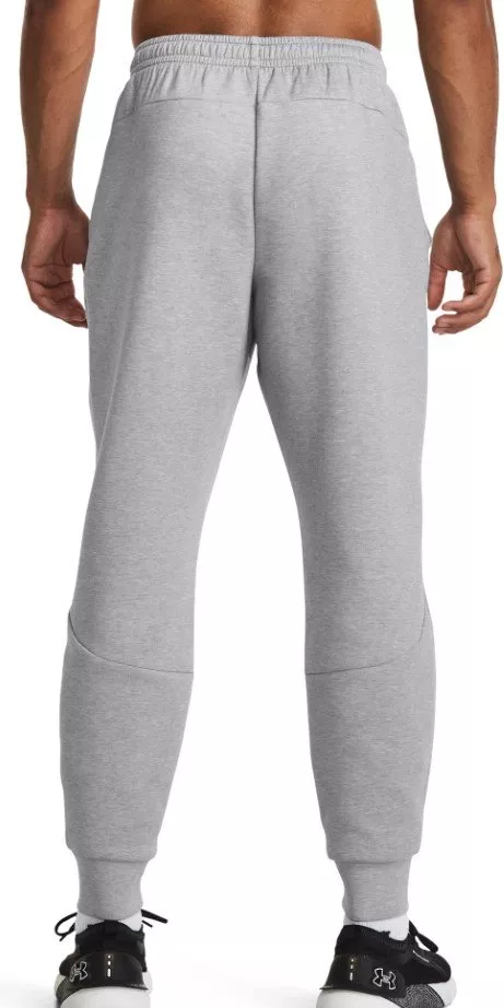 Gedragen look van de UA Unstoppable