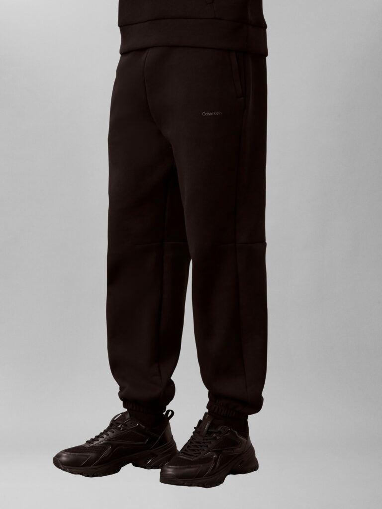 Calvin Klein Knit Pant LVGMF6P600-UB1 heren broek in de kleur UB1 met elastische tailleband