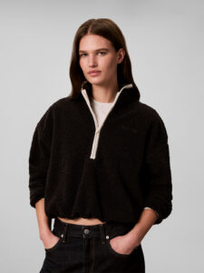 Calvin Klein Sherpa 1/4 Zip dames fleece sweater in zwart met kortere ritssluiting, opstaande kraag en subtiel logo