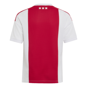 Adidas Ajax Amsterdam thuis tenue bestaande uit het klassieke rode en witte shirt en short