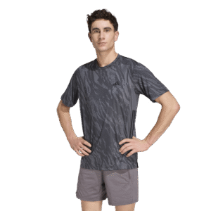 Adidas Techess AOP T KQ7353 sportief heren t-shirt met allover print en vochtregulerend materiaal