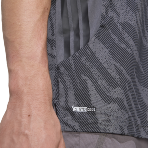 Adidas Techess AOP T KQ7353 sportief heren t-shirt met allover print en vochtregulerend materiaal