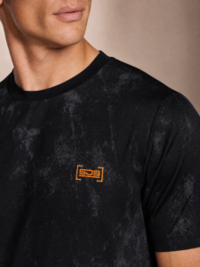 Sjeng Sports Men's Tee Nexus Nexus-B001 heren sportshirt in het zwart met korte mouwen en ronde hals