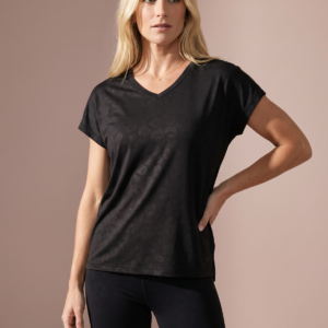Sjeng Sports Lady Tee Spice B001 dames sportshirt in het zwart met korte mouwen en elegante halslijn