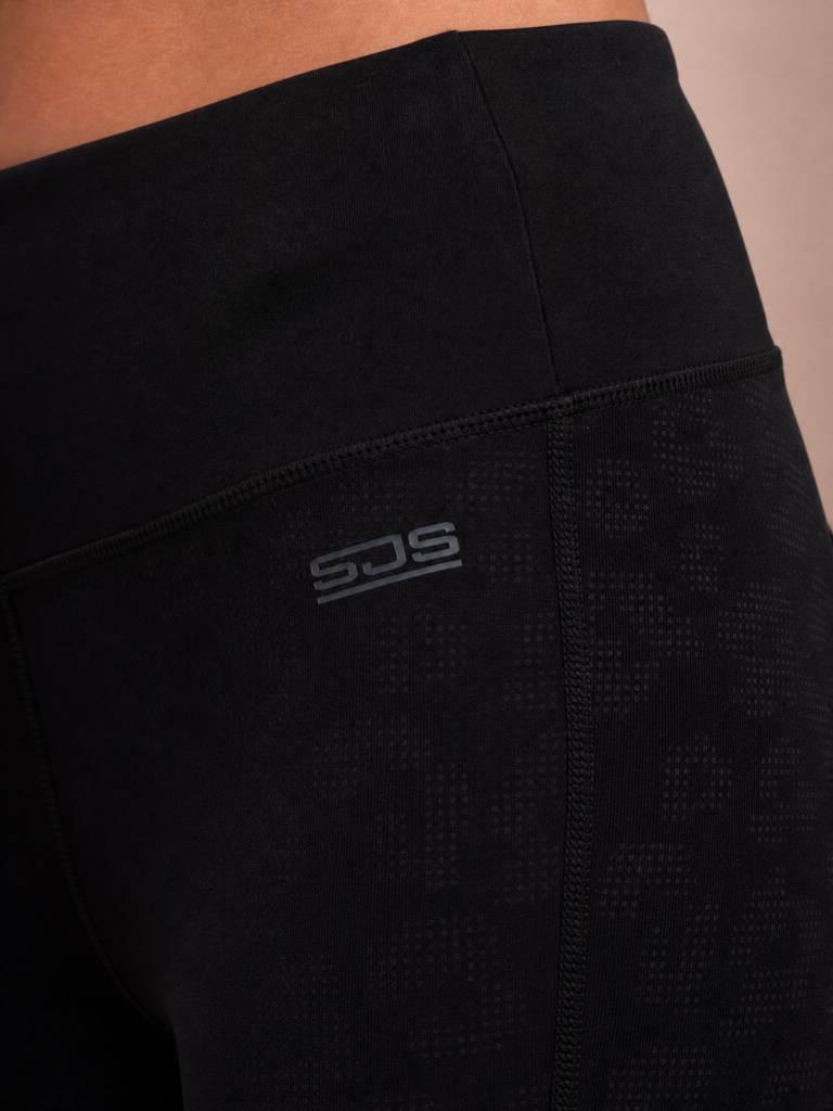 Sjeng Sports Lady Tights Tunde-B001 dames sportlegging in het zwart met zakken voor tennisballen en hoge tailleband