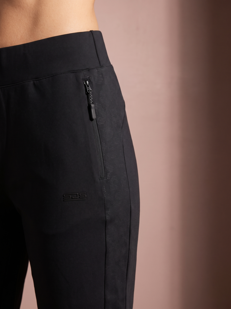 Sjeng Sports Lady Pant Veerle dames trainingsbroek met elastische tailleband, vrouwelijke snit en fijne pasvorm