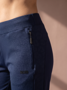 Sjeng Sports Lady Pant Veerle dames trainingsbroek met elastische tailleband, vrouwelijke snit en fijne pasvorm