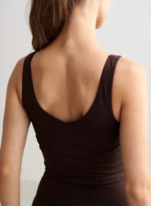Aim'n Chocolate Sense Bralette 23070058-147 dames sport-bralette in de kleur Chocolate bruin met een zachte elastische band