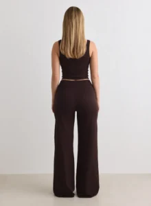 Aim'n Chocolate Sense Pants 26011185-147 dames broek in de kleur Chocolate bruin met een comfortabele tailleband