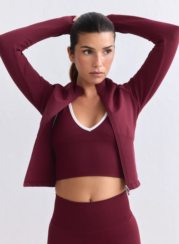 Aim'n Merlot Shape Seamless Zip Jacket 25030807-187 dames naadloos jasje met ritssluiting in de kleur Merlot bordeauxrood