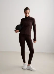 Aim'n Sense Tight Chocolate 23070055-147 dames sportlegging in de kleur Chocolate bruin met hoge tailleband