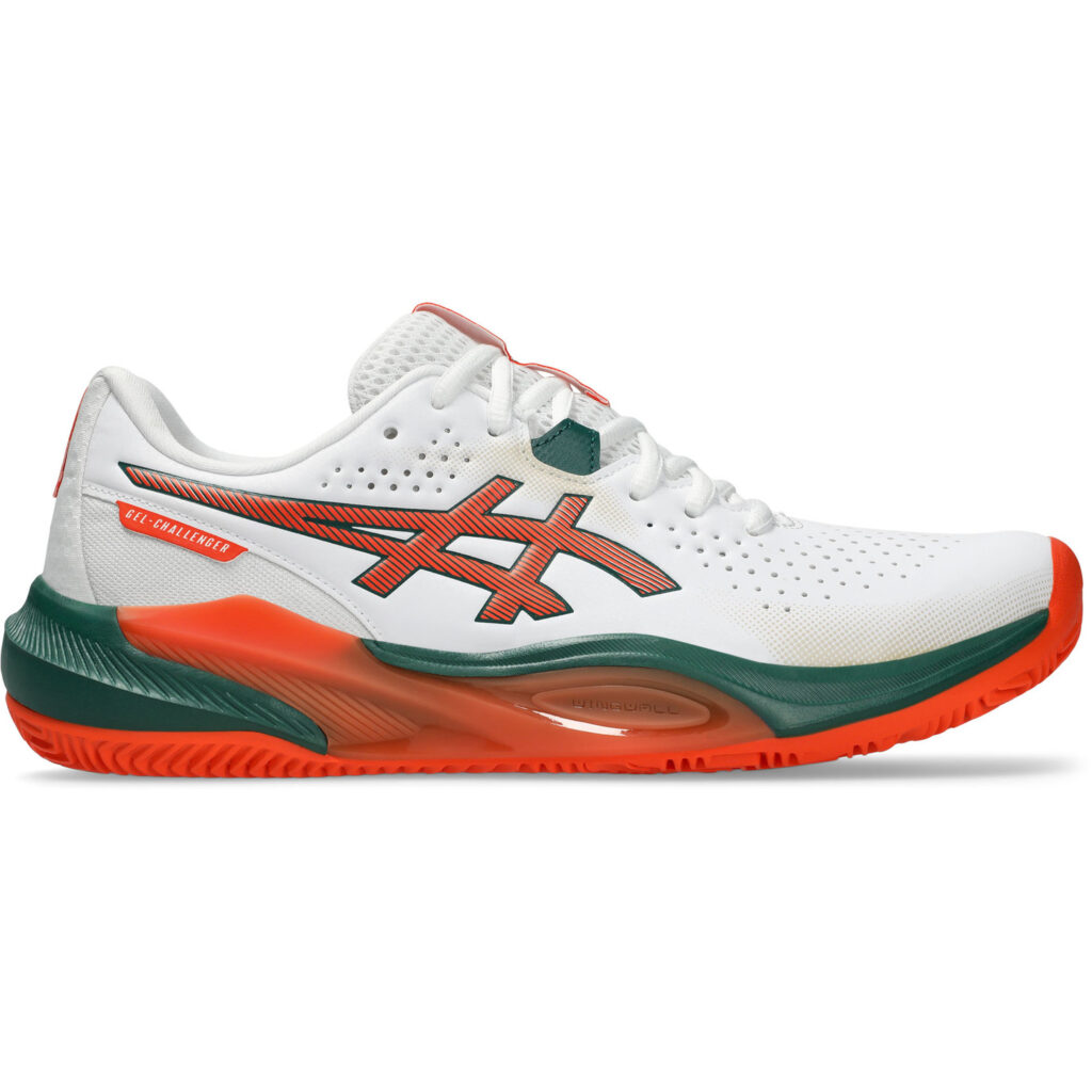 Zijaanzicht van de witte Asics Gel-Challenger 15 Padel herenschoen met Illusion Blue details.