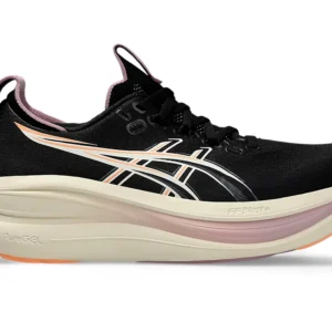 Zijaanzicht van de zwarte Asics Gel-Nimbus 28 dames
