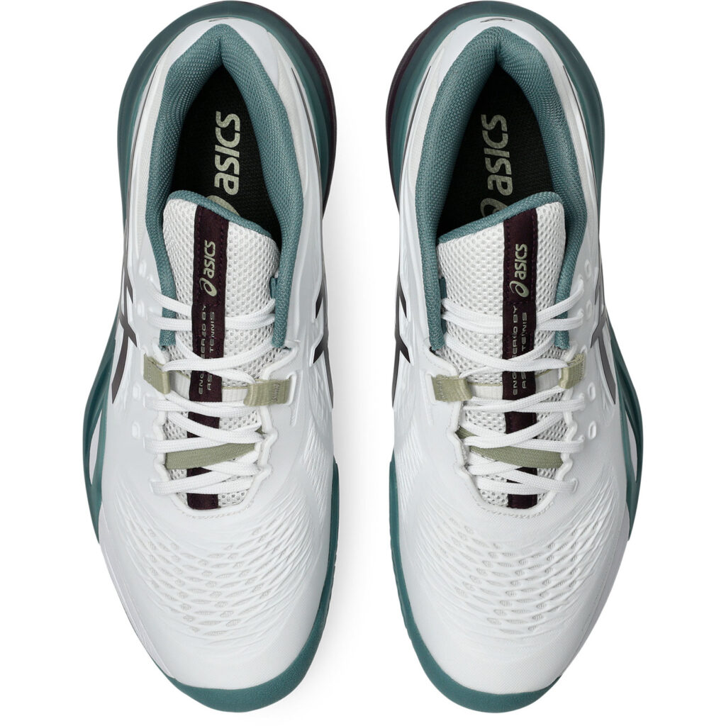 Zijaanzicht van de witte Asics Gel-Resolution 10 Clay heren tennisschoen