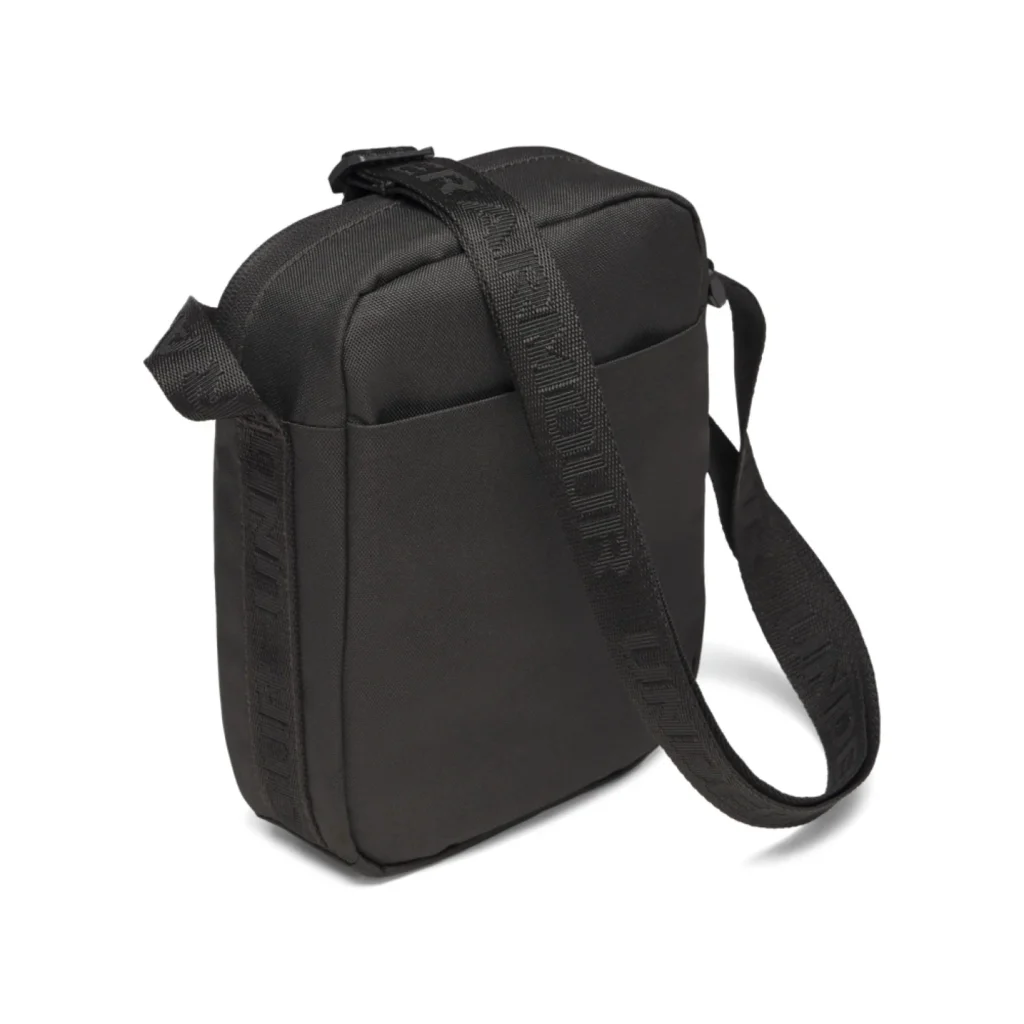 Under Armour Essential Crossbody tas in het zwart (6011276-001) met verstelbare schouderband en ritszakken