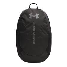 Under Armour Hustle Lite Backpack in het zwart (800039-001) met gevoerd laptopvak en verstelbare schouderbanden