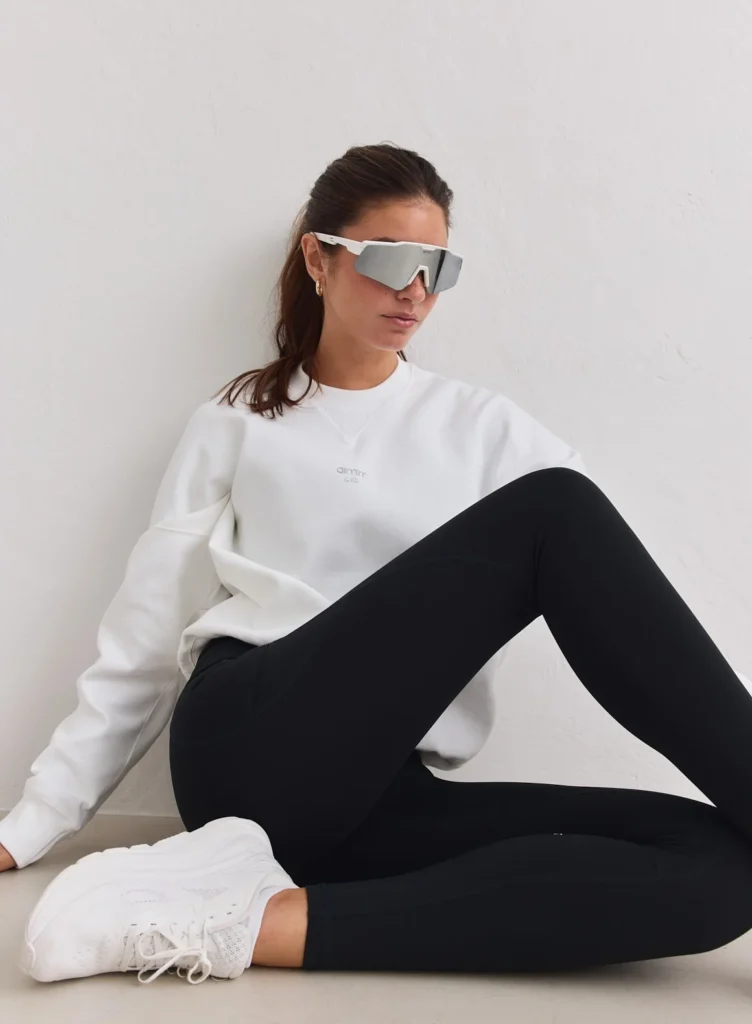 Aim'n White Le Run Running Sweatshirt ademende en warme witte dames hardlooptrui