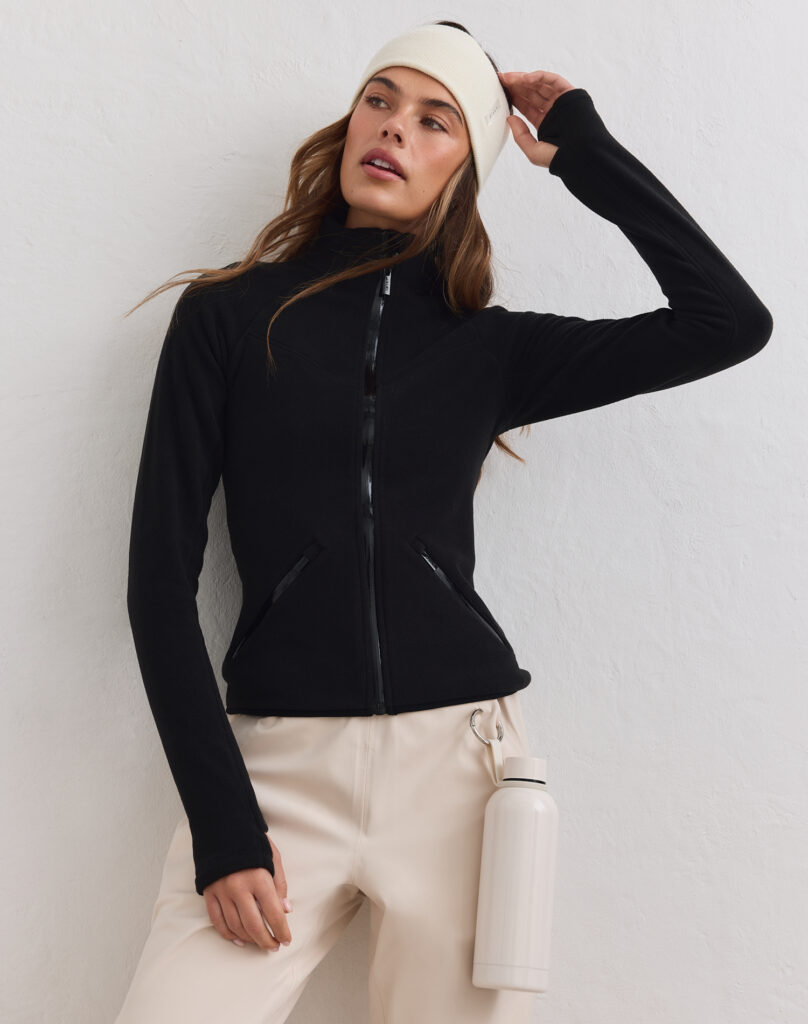 Aim'n Black Stretch Fleece Zip Jacket warm en elastisch zwart dames fleece vest met rits