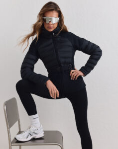 Aim'n Black Hybrid Jacket lichtgewicht en geïsoleerd zwart dames hybride outdoor jack