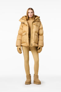 Goldbergh Kimochi Jacket GB00320263-7485 zandkleurig luxe damesjack met opstaande kraag
