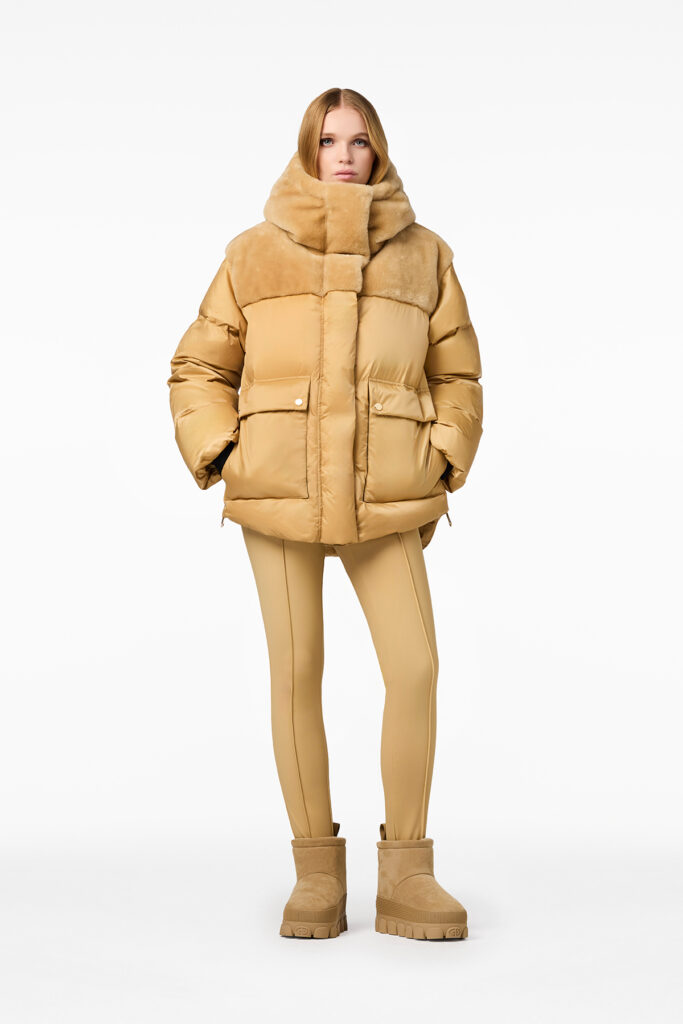Goldbergh Kimochi Jacket GB00320263-7485 zandkleurig luxe damesjack met opstaande kraag