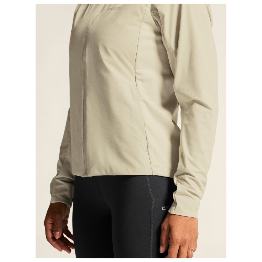 Craft Adv Essence Warm Jkt 2 W dames hardloopjack winddicht en gewatteerd voor koud weer