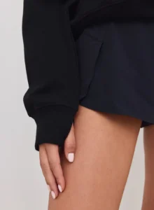 Black Le Run Running Sweatshirt ademende en warme zwarte hardlooptrui