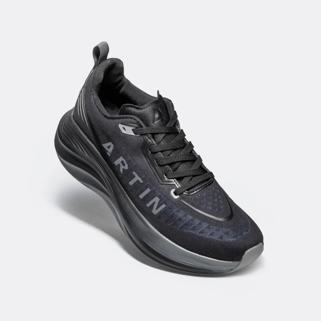 Artin Athletics Hybrid Trainer Black 8721399831946 zwarte minimalistische fitness- en crossfitschoen met brede teenbox en platte zool