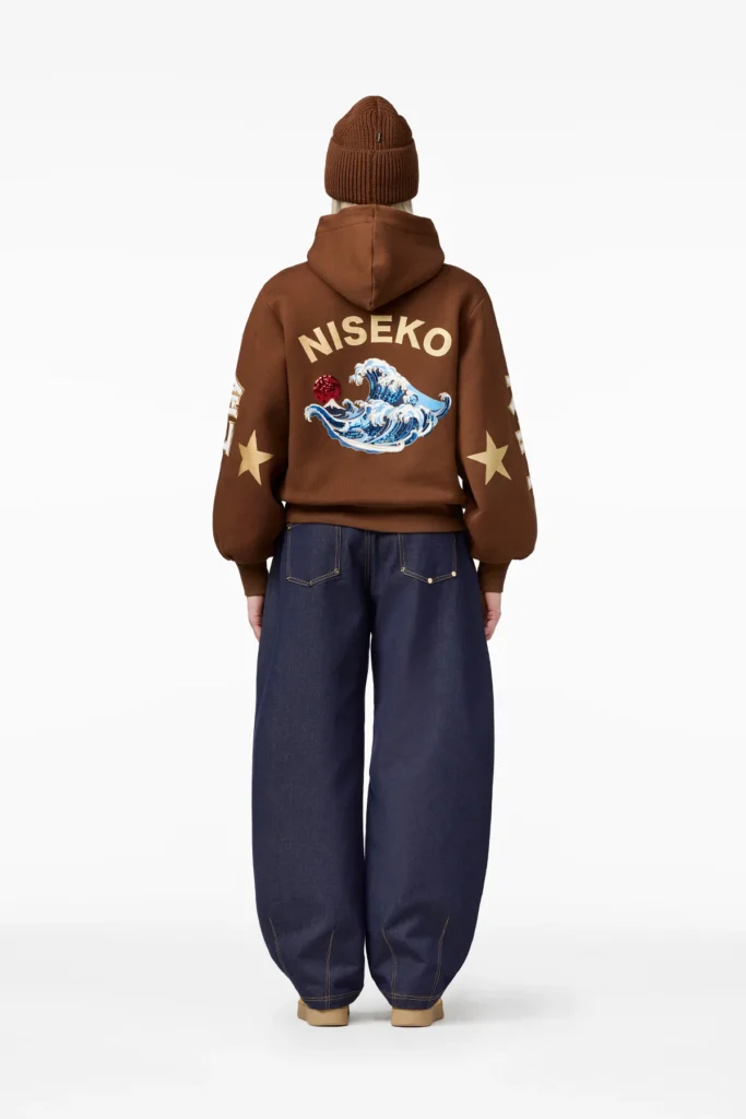 Goldbergh Tobu Hooded Sweater luxe dames trui met capuchon en merkdetails