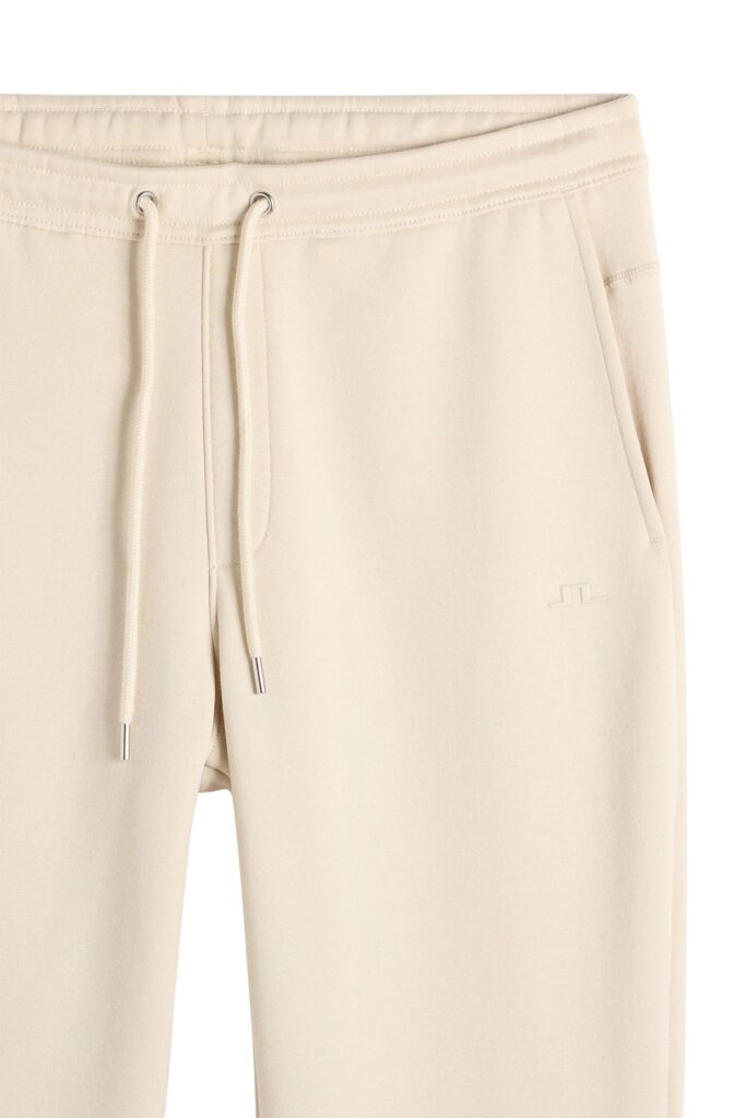 J.Lindeberg Alpha Pant BMJS14836-U029 technische herenbroek met zakken en subtiel logo