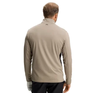 J.Lindeberg Finn Quarter Zip Mid Layer GMJS16157-U144 JL Brindle taupe-grijze technische golftrui met korte rits en logo
