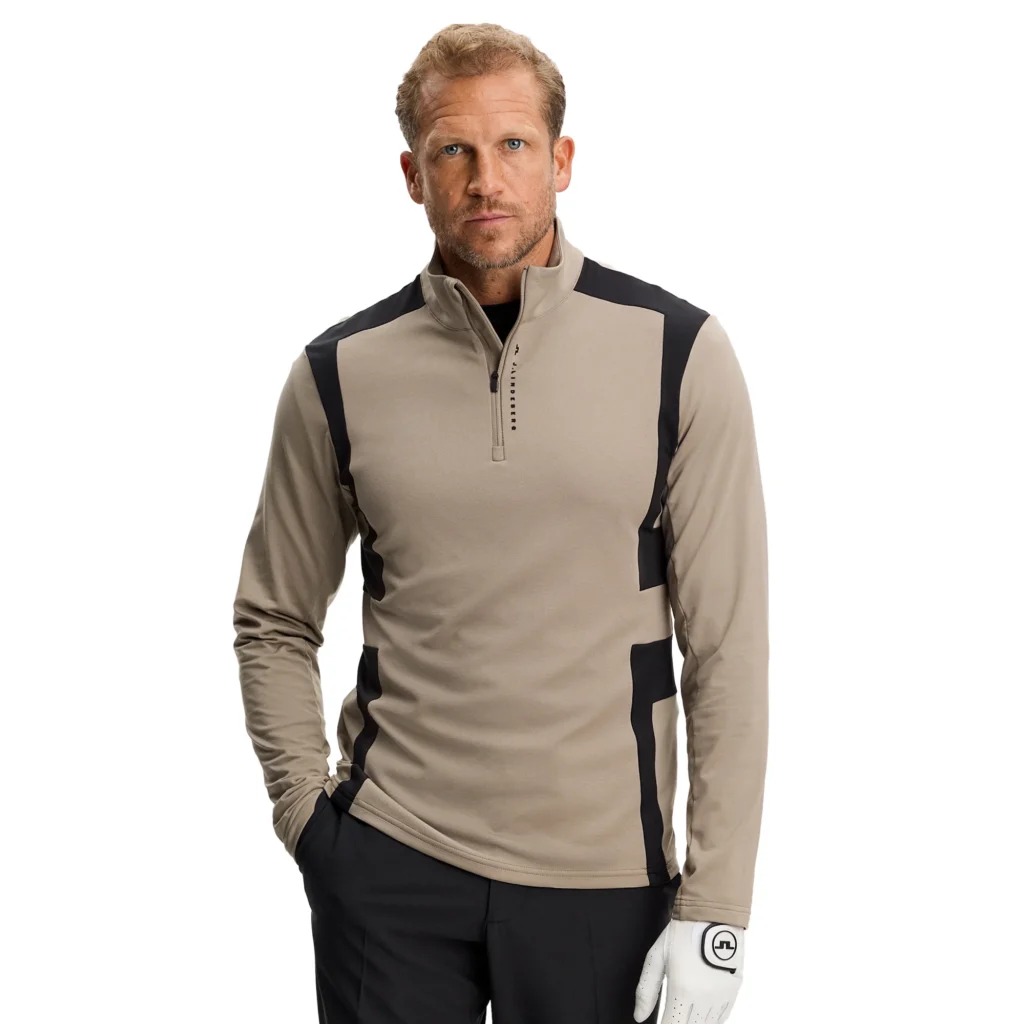 J.Lindeberg Finn Quarter Zip Mid Layer GMJS16157-U144 JL Brindle taupe-grijze technische golftrui met korte rits en logo