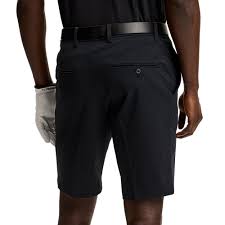 J.Lindeberg Vent Shorts GMPA14599-9999 JL Black zwarte technische golfshorts met zakken en subtiel logo