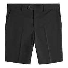 J.Lindeberg Vent Shorts GMPA14599-9999 JL Black zwarte technische golfshorts met zakken en subtiel logo