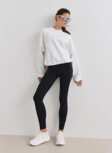 Aim'n White Le Run Running Sweatshirt ademende en warme witte dames hardlooptrui
