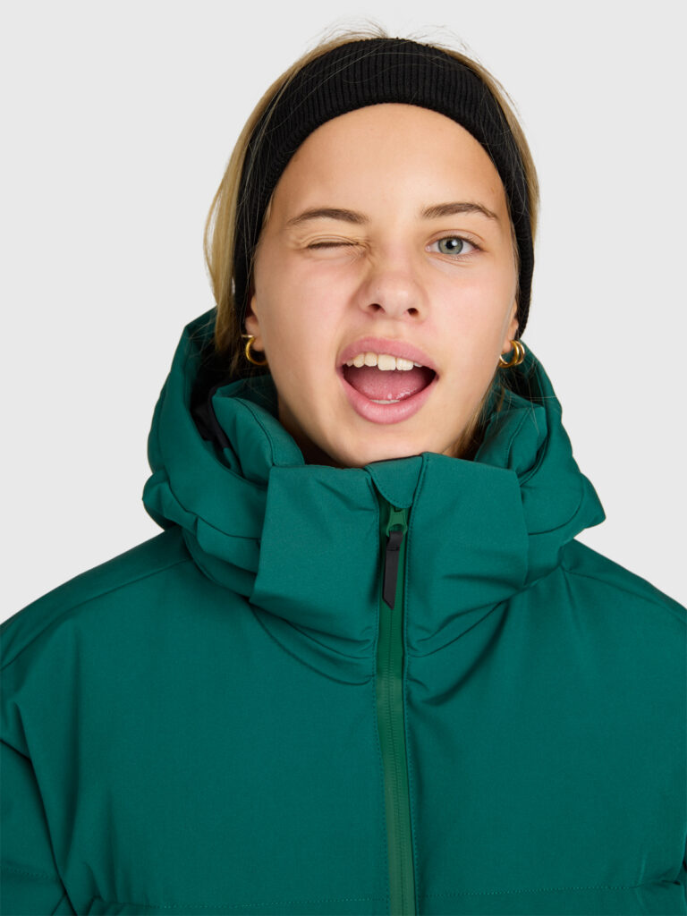 Brunotti Fiasky Girls Snow Jacket 2524200417-6991 warme en waterdichte skijas voor meisjes