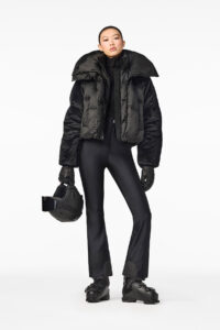Goldbergh Yume Ski Jacket GB00810264-9000 Black luxe zwarte dames skijas