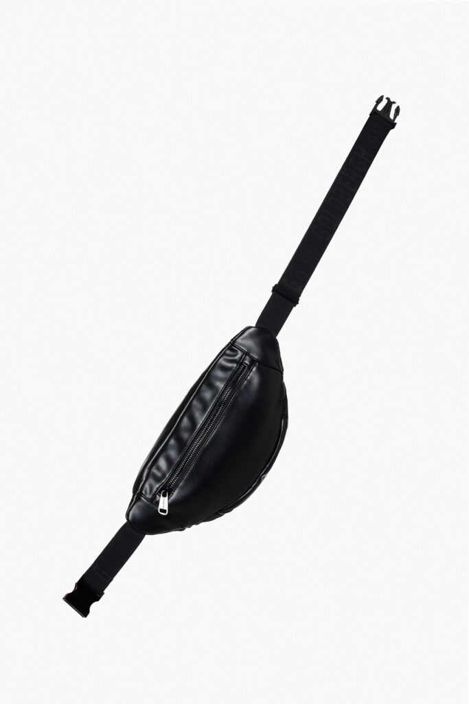 Goldbergh GB625.03.263 Yoshima Fanny Pack Black zwarte dames heuptas met merkembleem