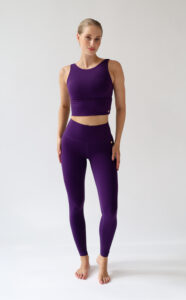 House of Gravity Divine Crop Top HG-100-2604-3800 Deep Plum Amethyst donkerpaarse dames crop top