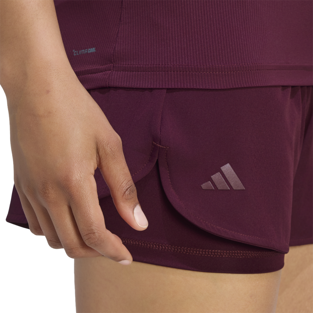 adidas Match 2-in-1 Short KH3608 bordeauxrood dames tennisshort met geïntegreerde binnenshort