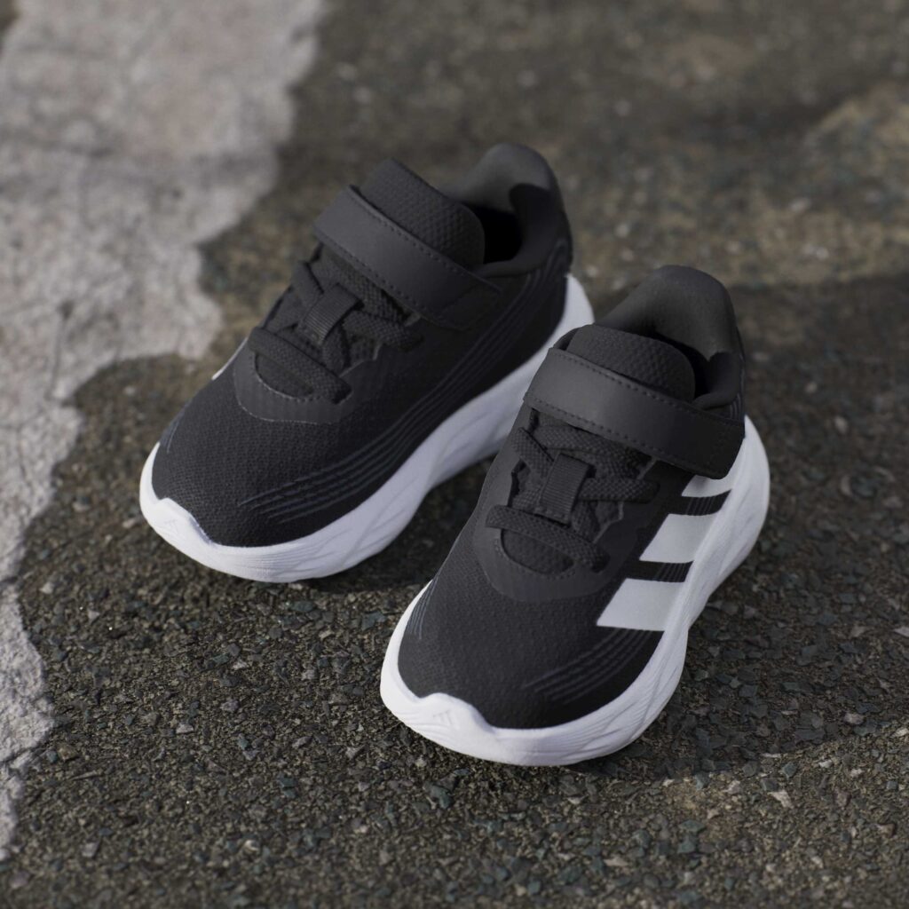 Adidas Galaxy 8 EL I KI1681 lichte kinderschoenen met elastische veters en klittenband