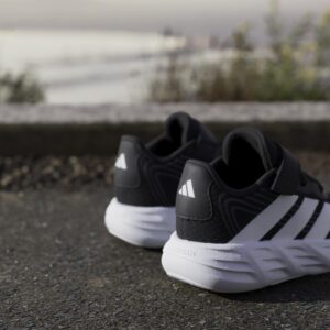 Adidas Galaxy 8 EL I KI1681 lichte kinderschoenen met elastische veters en klittenband