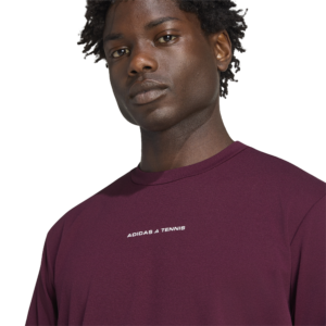 adidas Tennis Tee KQ8022 bordeauxrood heren tennisshirt met ademend vermogen