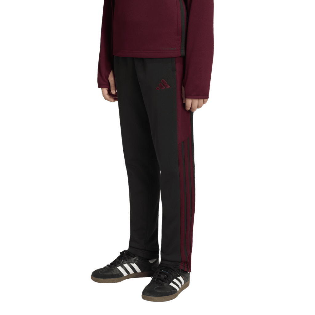 adidas Tiro Essential Winter Pants KS8375 zwarte jongens trainingsbroek met bordeauxrode accenten en enkelritsen