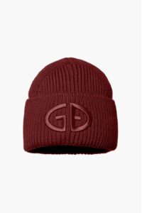Goldbergh Valerie Beanie GB600.03.263 bordeauxrode dames muts met pompon en merkembleem