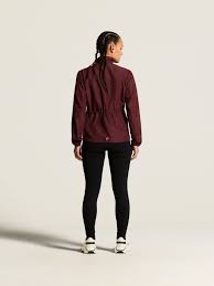 Craft Essence Wind Jacket 2 W C17236-4820 bordeauxrood lichtgewicht dames windjack